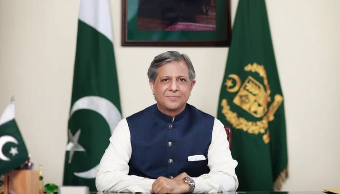 ویزا عمل شفاف، محفوظ بنانے کا فیصلہ، وفاقی حکومت نے اصلاحات کیلئے وزیر قانون کی سربراہی میں 6 رکنی کابینہ کمیٹی تشکیل دیدی