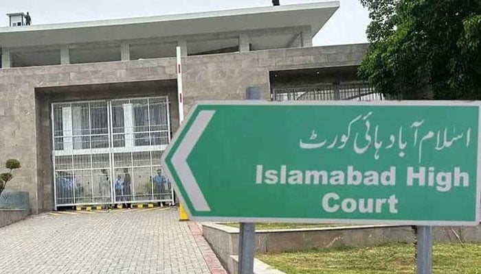 اسلام آباد میں درختوں کی کٹائی کے خلاف ہائی کورٹ میں درخواست دائر