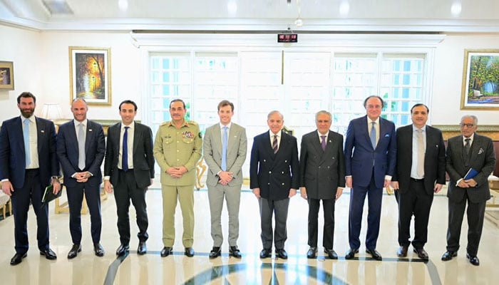 پاکستان تیزی سے عالمی ڈیجیٹل معیشت کا حصہ بن رہا ہے، وزیراعظم