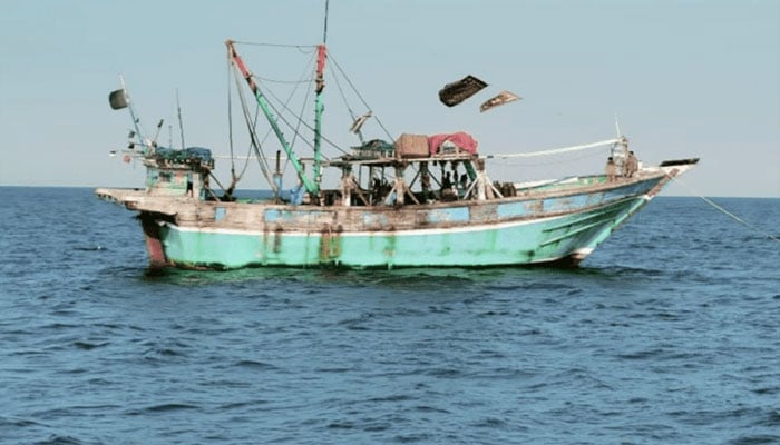 بھارتی کوسٹ گارڈ نے 9 پاکستانی ماہی گیروں کو گرفتار کرلیا
