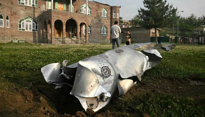 پاکستان سے جھڑپ، بھارت کا غیر ملکی سرمایہ کاری کیلئے عسکری شعبہ کھولنے کا بڑا فیصلہ