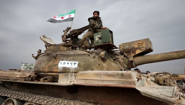 شامی فوج کی مشرقی حلب میں پیش قدمی، کرد شہریوں کی شہریت بحال