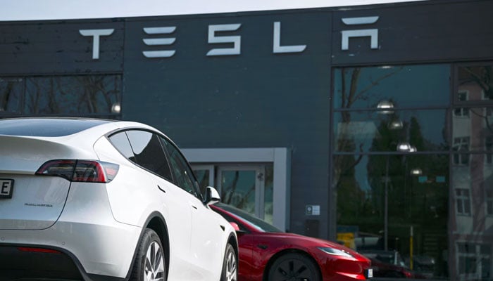 بیشتر جرمن شہریوں نے سروے میں ٹیسلا گاڑی خریدنے سے انکار کردیا