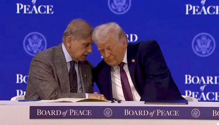 عالمی اقتصادی فورم کا سالانہ اجلاس، امریکی صدر اور شہباز شریف میں خوشگوار جملوں کا تبادلہ