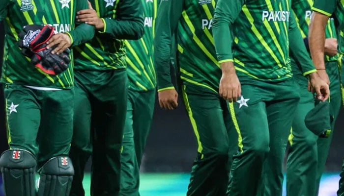 پاکستانی کرکٹرز کے ساتھ فراڈ، کروڑوں روپے ڈوبنے کا خدشہ