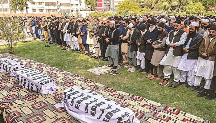 گل پلازہ 9 روز بعد بھی سرچ آپریشن مکمل نہیں ہوسکا، جاں بحق افراد کی تعداد 73 ہوگئی