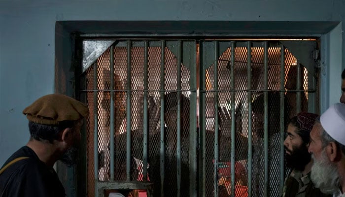 امریکی قیدیوں کو رہا کرنے کیلئے تیار ہیں، طالبان