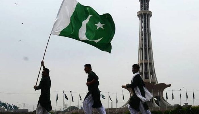 پاکستان کو عالمی سیاست میں مفادات کے تحفظ کیلئے لچکدار پالیسیاں اپنانا ہونگی، ماہرین