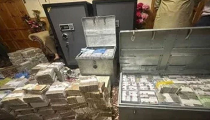 کوہستان اسکینڈل، ارب پتی ڈمپر ڈرائیور 4 ارب روپے سے زائد جمع کروانے پر راضی