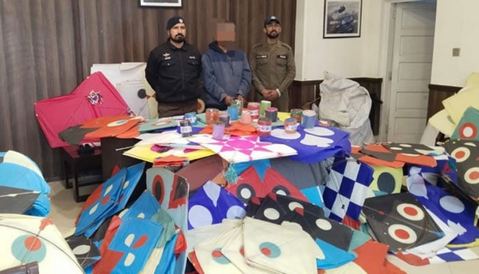 وفاقی دارالحکومت پولیس کا پتنگ اور کیمیکل ڈور کے خلاف ایکشن