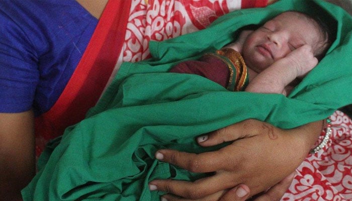 اتر پردیش، شادی کے چند گھنٹوں بعد ہی دلہن نے بچے کو جنم دیدیا