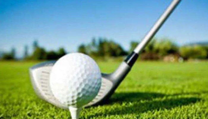 گالف: دفاعی چیمپئن احمد بیگ کو برتری حاصل