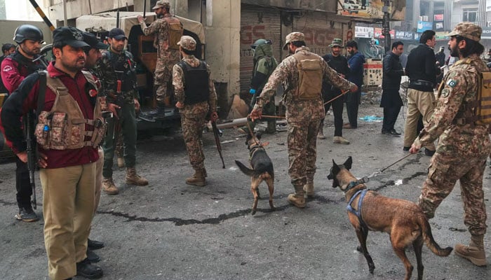 پشاور ایف سی ہیڈ کوارٹرز دھماکوں کی تفتیش میں اہم پیش رفت، سہولت کار افغان نکلے