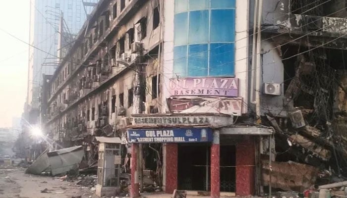 سانحہ گل پلازہ: متاثرہ بچوں کے لیے 25 فیصد فیس میں رعایت کا اعلان