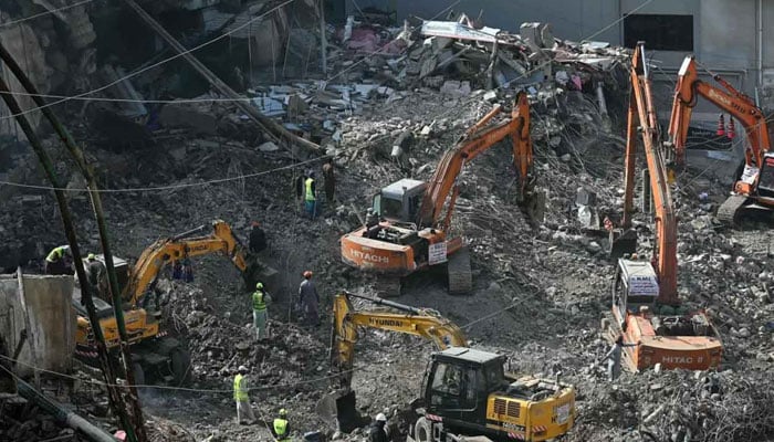 سانحہ گل پلازہ، تحقیقات میں اہم انکشافات، میزنائن، فرسٹ اور سیکنڈ فلور کی سی سی ٹی وی ویڈیوز نہ مل سکیں