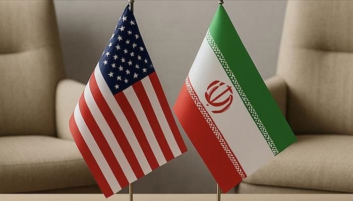 ایران کے مطالبے پر امریکا سے مذاکرات عمان منتقل، کشیدگی عارضی کم، جنگ کا خطرہ برقرار