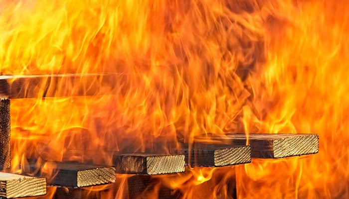 شہر میں آتشزدگی کے واقعات میں بھاری مالیت کا سامان خاکستر