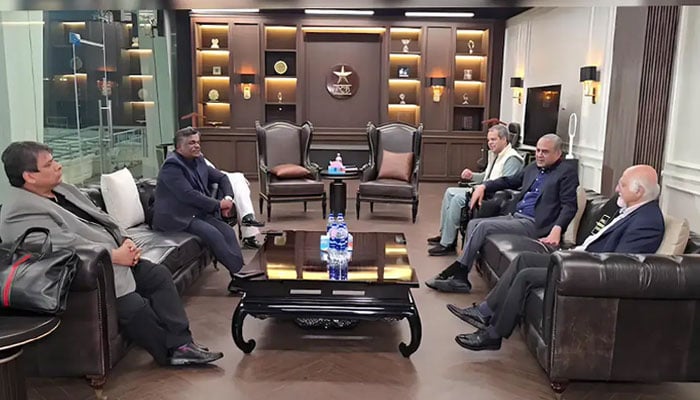 پاکستان، بنگلہ دیش، آئی سی سی مذاکرات میں امارات کے مبشر عثمانی گیم چینجر رہے