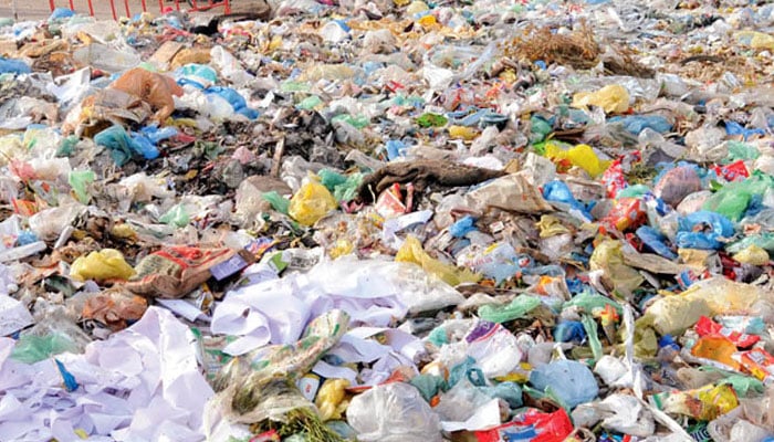 گلستان جوہر میں صحت و صفائی کے ناقص انتظامات، مہلک امراض پھوٹنے کا خدشہ