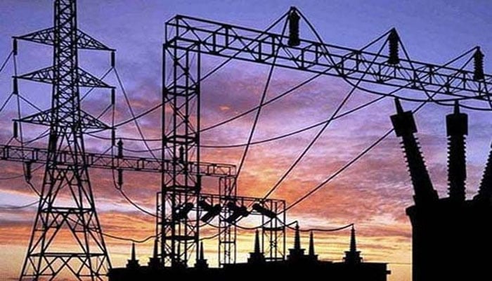 گزشتہ مالی سالوں میں بجلی تقسیم کار کمپنیوں کو 606 ارب روپے کا نقصان