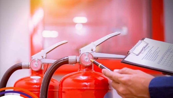 ضلع کیماڑی، فائر سیفٹی قوانین کی خلاف ورزی پر 5 فیکٹریاں سیل