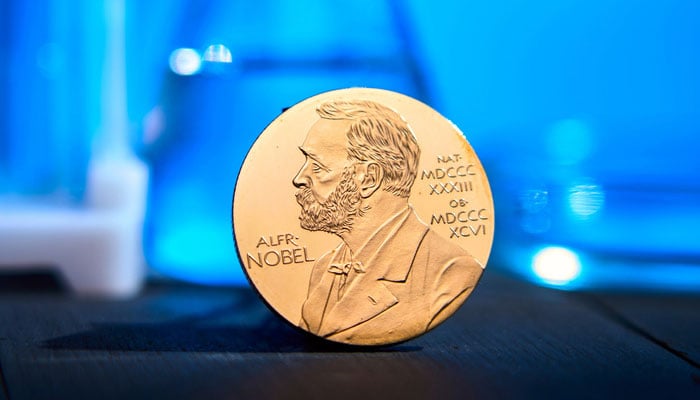 ممکنہ انقلاب، تین نوبل انعام یافتہ سائنسدانوں نے نیا سپر مٹیریل ایجاد کرلیا