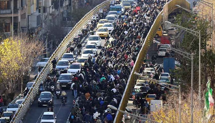 دباؤ میں اضافہ، ایران کا احتجاجی ہلاکتوں پر ثبوت کا مطالبہ