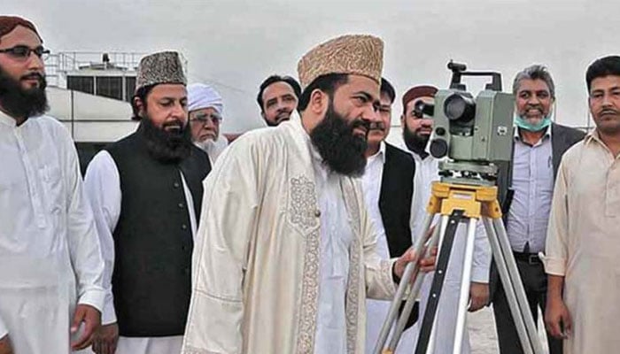 رویت ہلال کمیٹی، رمضان کا چاند دیکھنے پر 20 لاکھ روپے خرچ