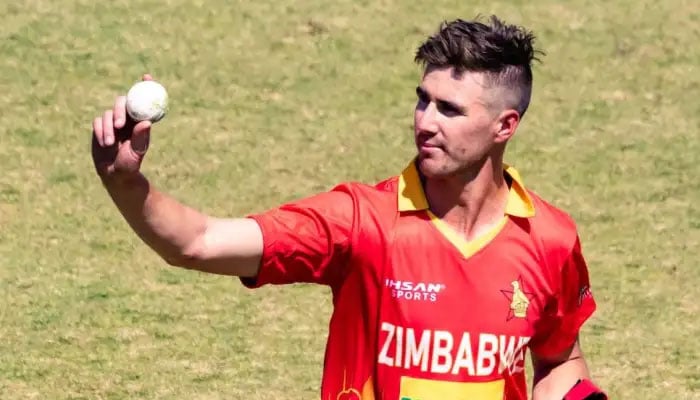 بریڈ ایونز کا مسلسل 28 ٹی ٹوئنٹی میچز میں وکٹ لینے کا عالمی ریکارڈ