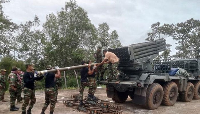 جنگ بندی خطرہ میں، تھائی لینڈ اور کمبوڈیا کے مابین فائرنگ کا تبادلہ