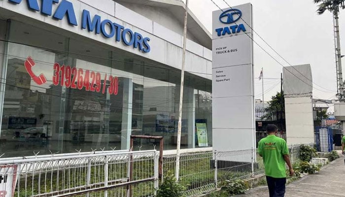 انڈونیشیا نے ایک لاکھ پانچ ہزار بھارتی ٹرکوں کی بڑی خریداری روک دی