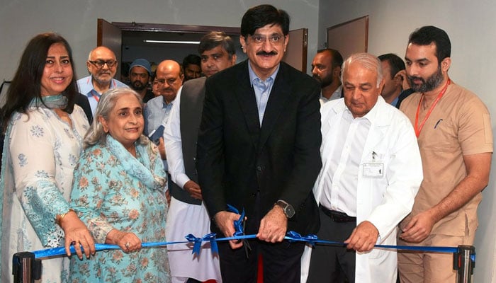 وزیراعلیٰ سندھ نے دی کڈنی سینٹر میں جدید آئی سی یو کا افتتاح کردیا