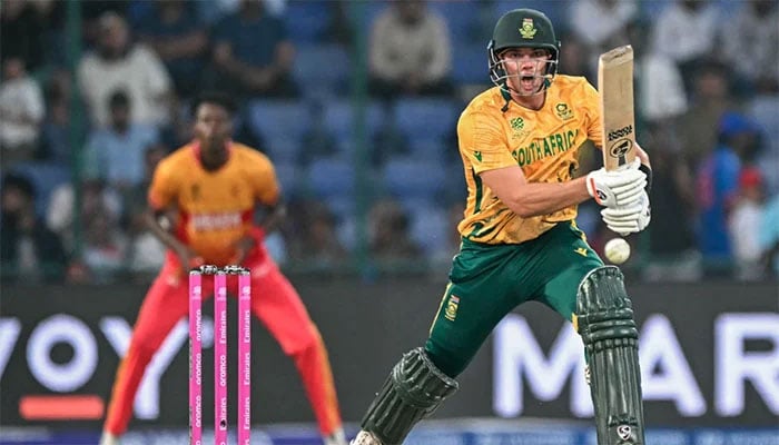 ناقابل شکست جنوبی افریقا نے زمبابوے کو بھی زیر کرلیا