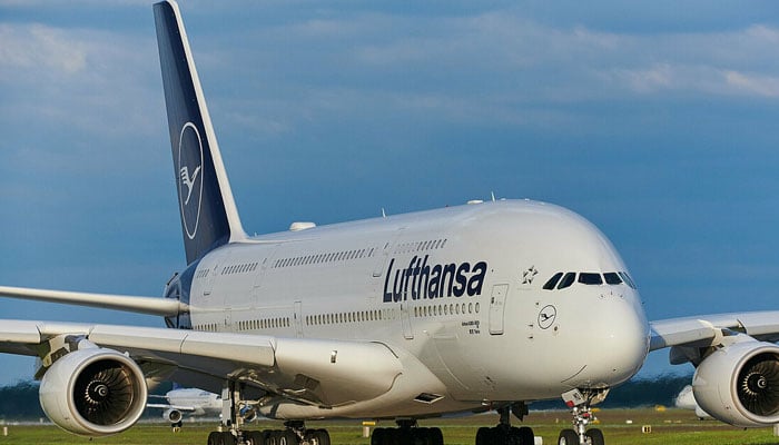 فضائی میزبان نہ ہونے پر جرمن ایئربس طیارہ ابوظہبی سے میونخ تک خالی گیا
