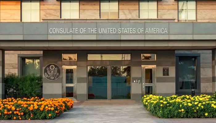 پاکستان میں امریکی سفارت اور قونصل خانوں کی سروسز معطل