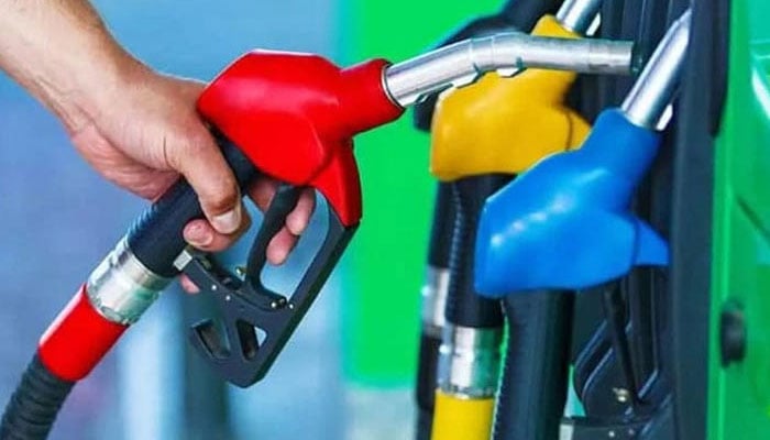 پٹرولیم مصنوعات کی ممکنہ قلت کا خدشہ‘ کوٹہ سسٹم نافذ