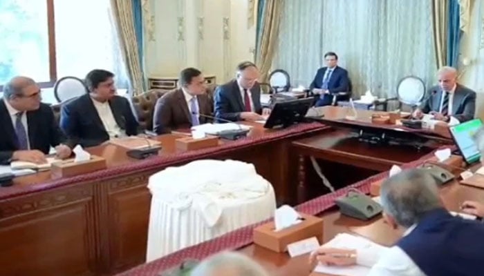 موٹرویز کی مرمت کے دوران کام کے بہترین معیار کو یقینی بنایا جائے، وزیراعظم