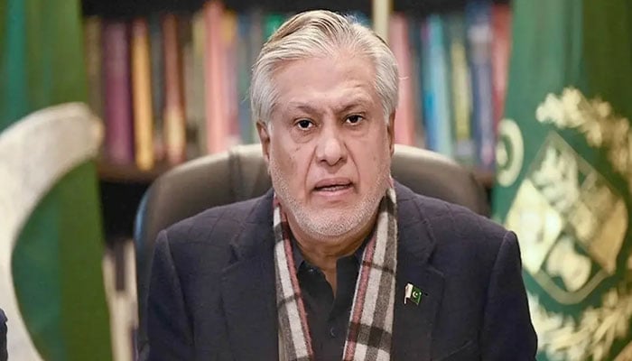 اسحاق ڈار کا امارات کے نائب وزیراعظم، ایران اور ملائیشیا کے وزراء خارجہ سے رابطہ، علاقائی صورتحال پر تبادلہ خیال