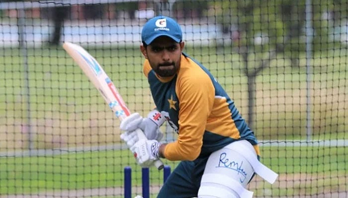 بابر اعظم نے پرانی بیٹنگ تکینک پر کام شروع کردیا