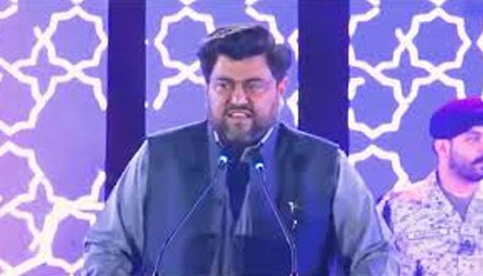 میں گونگا، بہرا یا ڈمی گورنر نہیں تھا اور نہ رہنا چاہتا ہوں، کامران ٹیسوری