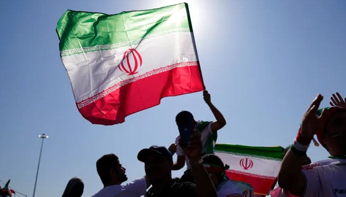 ایرانی حکومت کا بڑا اعلان، کم از کم اجرت میں 60 فیصد سے زائد اضافہ