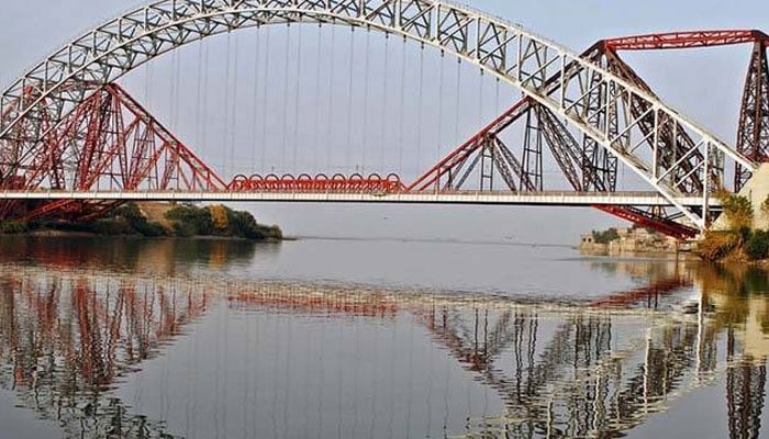 دریائے سندھ پر سکھر، روہڑی کو ملانے کیلئے پل کی منظوری
