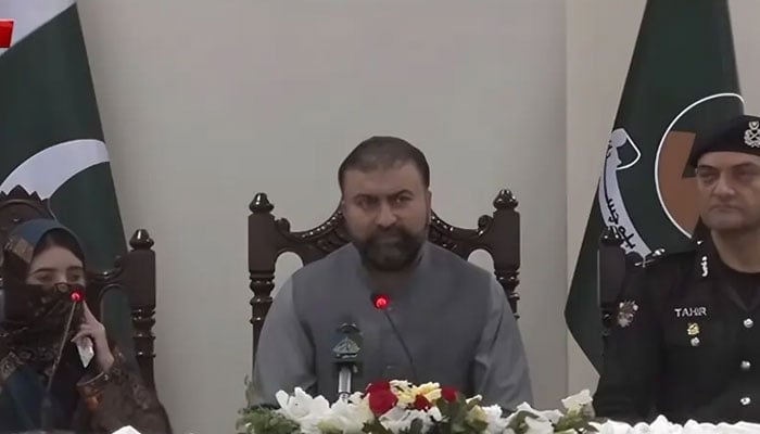 خاتون خودکش بمبار کو گرفتار کرکے معصوم جانیں بچائی گئیں، سرفراز بگٹی