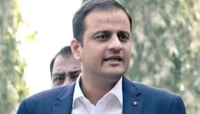 مرتضیٰ وہاب کا عید کے دن برسات کے انتظامات کے حوالے سے شہرکا دورہ