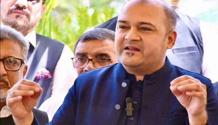 کراچی اس وقت بدترین شہروں میں آتا ہے، علی خورشیدی