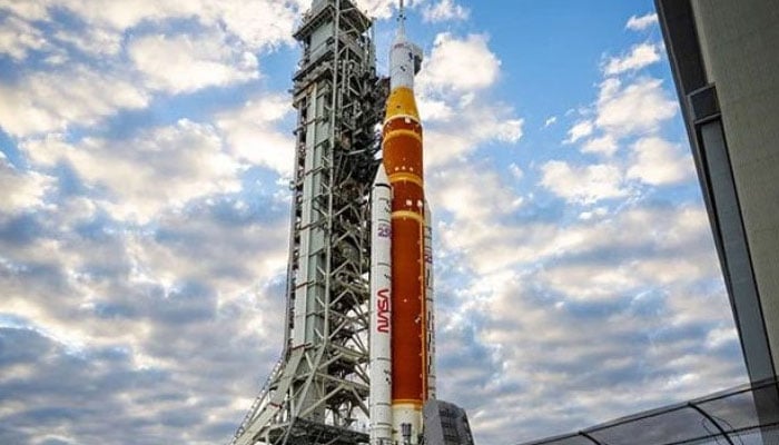 ناسا کا چاند کے گرد خلائی اسٹیشن منصوبہ مؤخر کرنے کا اعلان