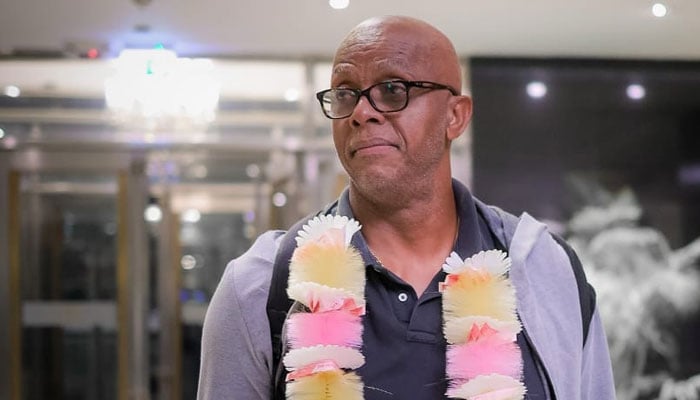 کورٹنی والش لاہور پہنچ گئے