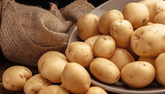 پنجاب میں آلو کے بعد سندھ میں خربوزہ بے وقعت ہوگیا