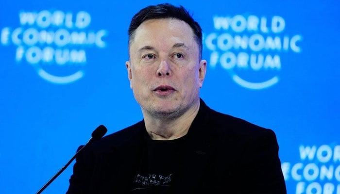 ایلون مسک دنیا کے پہلے ٹریلینائر( 10 کھرب ڈالر رکھنے والا) بننے کے قریب