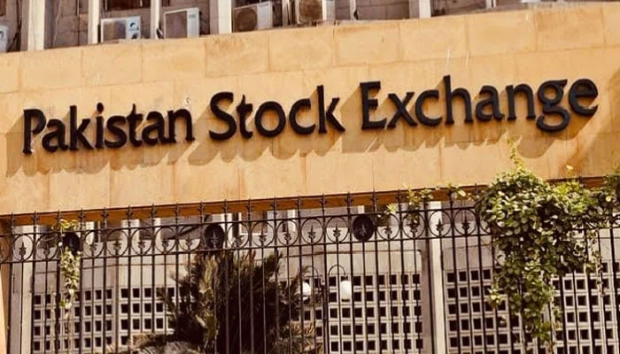 اسٹاک مارکیٹ: امریکا ایران جنگ میں بے یقینی سے فروخت کا دباؤ، 3500 پوائنٹس کی کمی